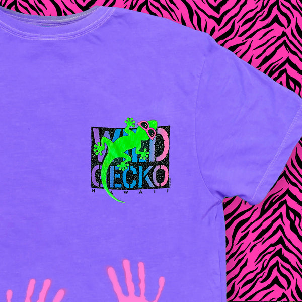 Wild Gecko 1990 - Hyper Flash Color Change Purple to Pink T-Shirt