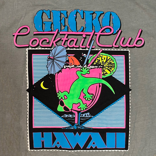 Secret Gecko Cocktail Club Color-Changing Grey-to-White Hyper Tee