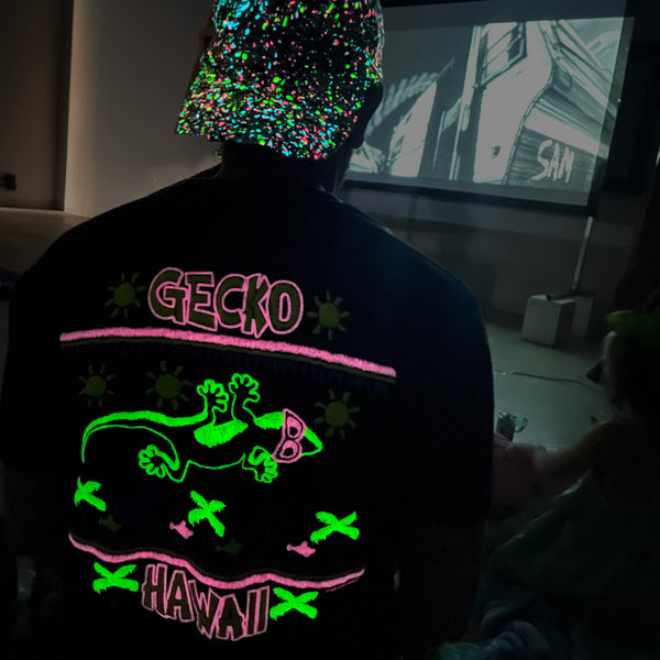 1989 Gecko Stitchwave - Black Volcanic Acid Wash
