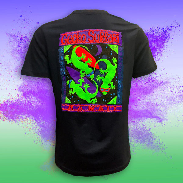 Gecko Surfari 1988 - Black Tee V3 (GITD) | Gecko Hawaii